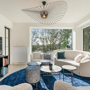 https://the-waves-luxurious-3bedroom-app-w-big-terrace-garage.bruges-hotels.info